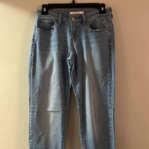 Levi Strauss & Co. Women’s Curvy Skinny Jeans, SIZE 27